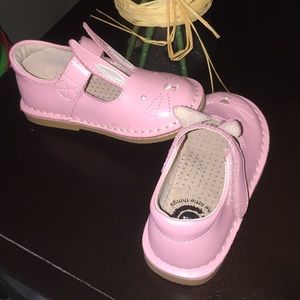 Livie & Luca Mary Janes.